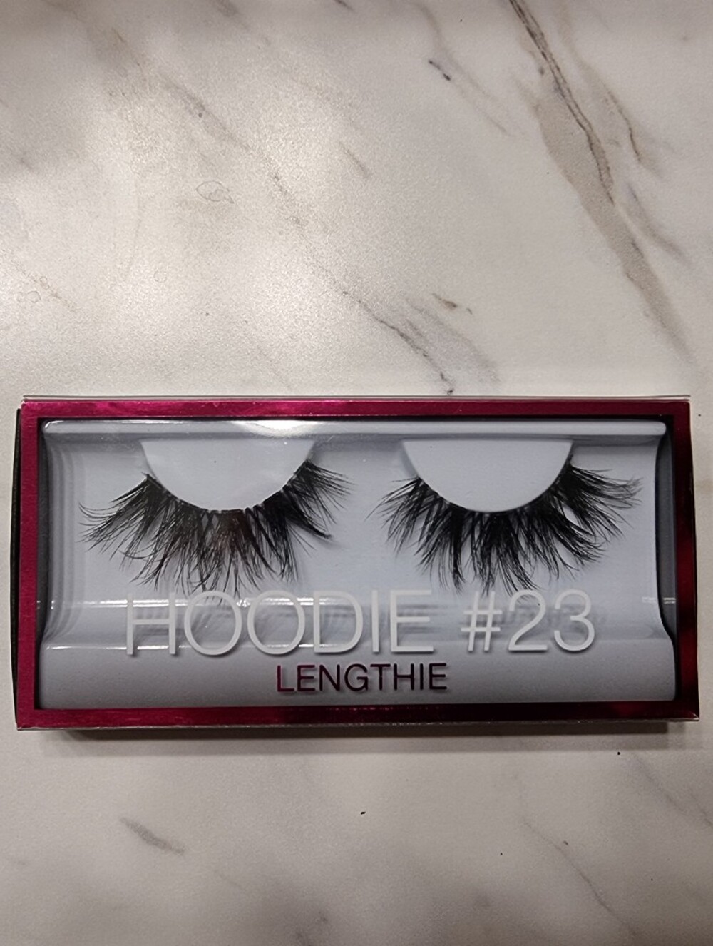 NEW  HUDA BEAUTY Hoodie #23 Lengthie False Lashes
